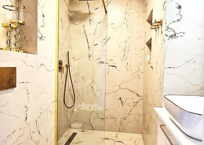 Center 708 - 50m2 Apartment Warsaw