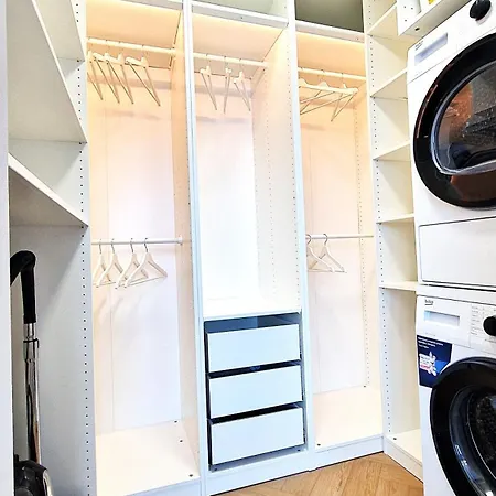 Lägenhet Center 708 - 50m2 *